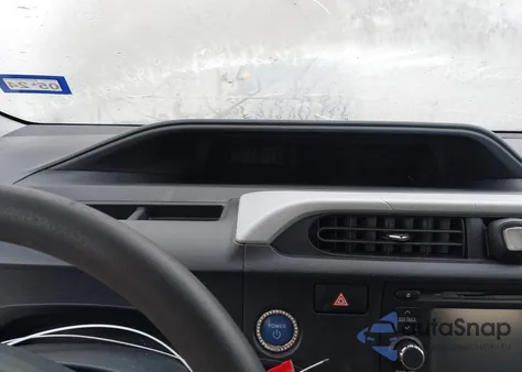 2012 Toyota Prius C Three z USA, uszkodzony, nr VIN JTDKDTB36C1511068